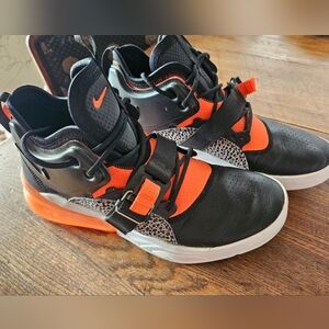 NIKE AIR FORCE 270 MAX SAFARI BLACK CRIMSON ORANGE WOLF GREY AH6772-004 - SZ 10